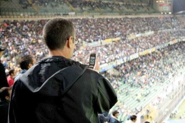Rozwiązanie Ericsson ma wprowadzić sieć Wi-Fi na stadiony /AFP