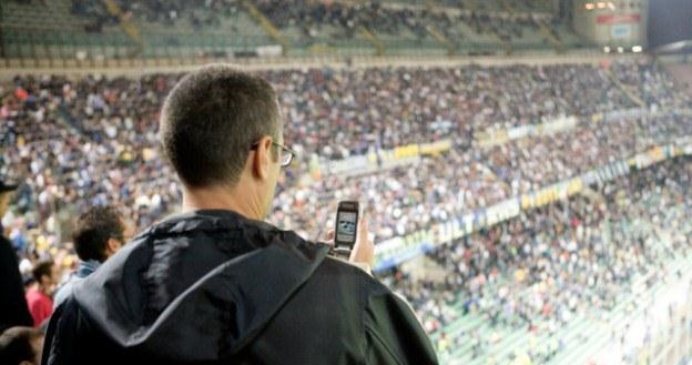 Rozwiązanie Ericsson ma wprowadzić sieć Wi-Fi na stadiony /AFP