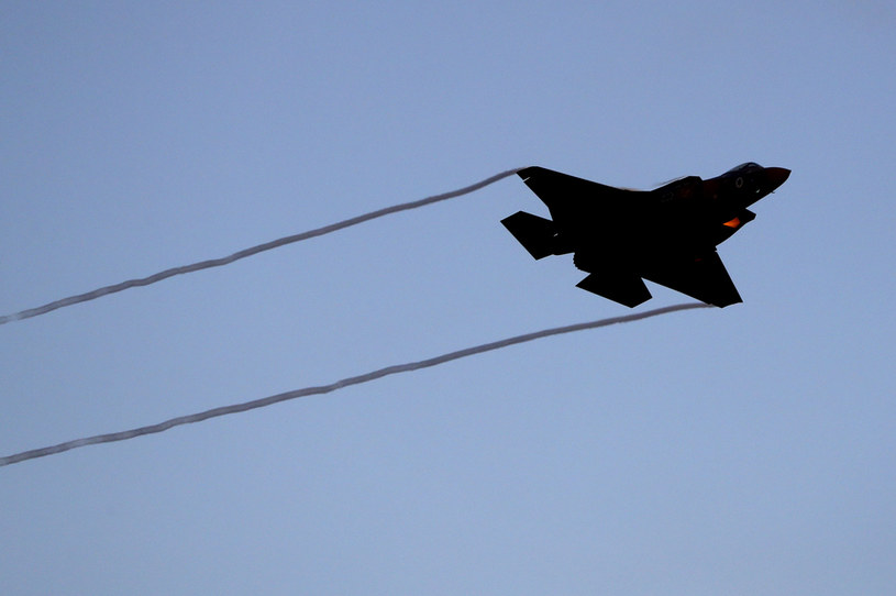 Rozwój F-35 podzielono na "bloki" /AFP