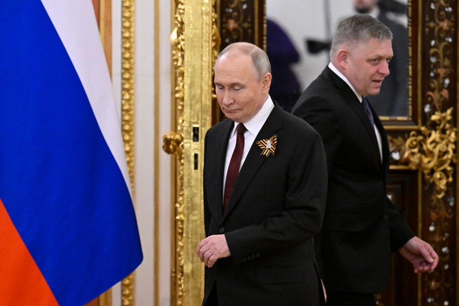 Ruch premiera Słowacji względem Rosji raczej nie spodoba się Władimirowi Putinowi /ALEXANDER NEMENOV/AFP /PAP