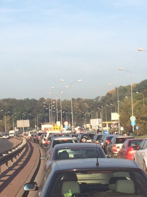 Ruch w Krakowie jest całkowicie sparaliżowany /Marek Balawajder /RMF FM