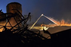 Ruiny i zgliszcza - to co zostało po wybuchu fabryki w Teksasie