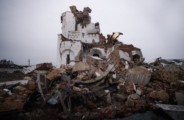 Ruiny klasztoru św. Jerzego w obwodzie charkowskim w Ukrainie /EUGENE TITOV /PAP