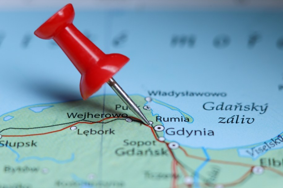 Rumia walczy z błędami w odmianie nazwy miasta /Shutterstock