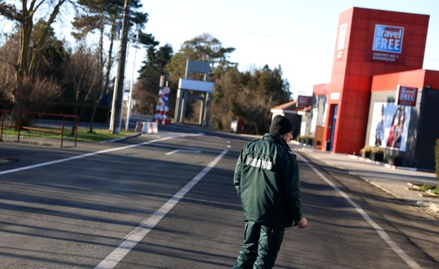 Rumunia i Bułgaria weszły w środę do "pełnego Schengen"