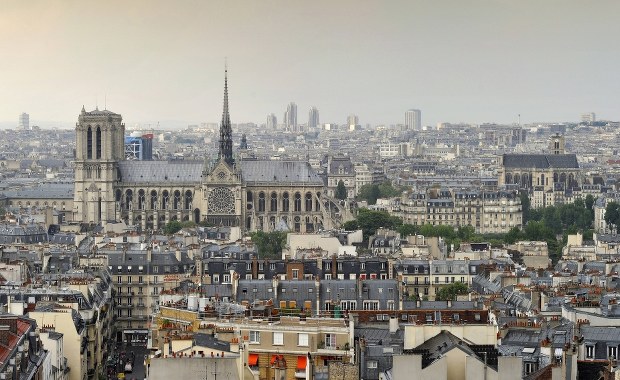 Rumuński gang okradał paryskie kościoły. Grupa została rozbita