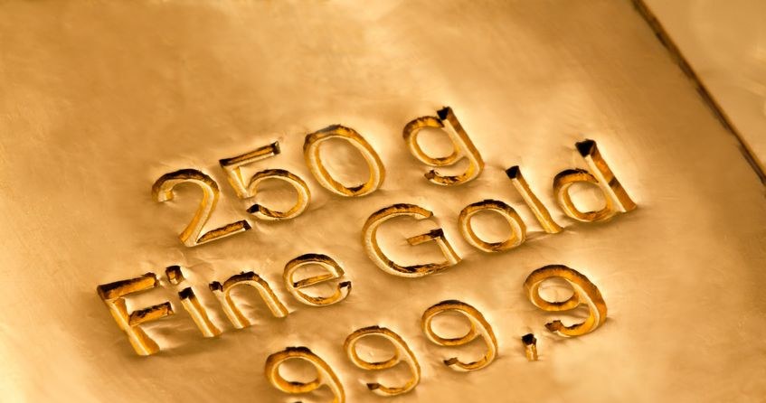 Run na złoto, czyli kto stoi za ceną uncji... /123RF/PICSEL