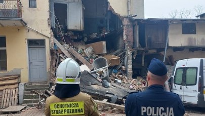 Runęła ściana kamienicy w Wągrowcu