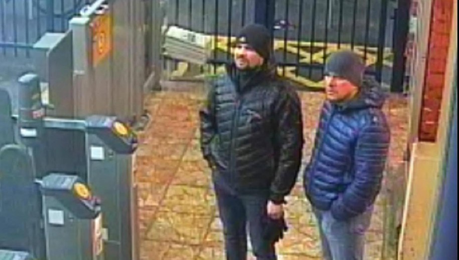 Rusłan Boszyrow i Aleksandr Pietrow /METROPOLITAN POLICE /PAP/EPA