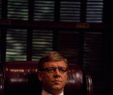 Russell Crowe w scenie z filmu "Władza"