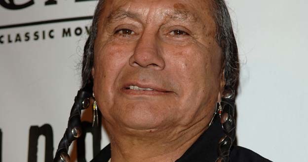 Russell Means był nie tylko aktorem, lecz również aktywistą na rzecz praw Indian - fot. S.Shugerman /Getty Images/Flash Press Media