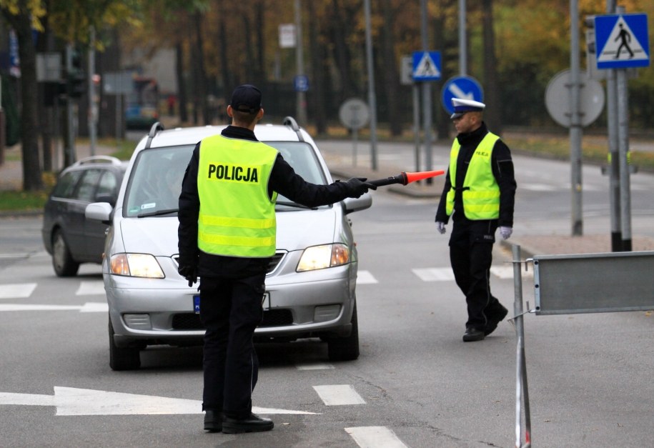 Rusza policyjna akcja "Bezpieczny weekend - Boże Narodzenie" / 	Lech Muszyński    /PAP