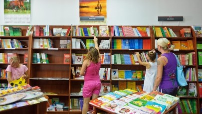 Rusza program "Dobry Start". Ministerstwa ostrzegają przed oszustami.