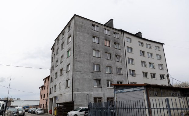 Rusza rozbiórka samowoli budowlanej w Krakowie. Odcięto prąd 