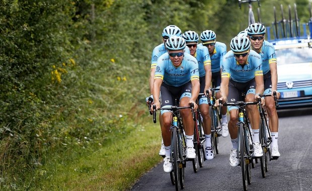 Rusza Tour de France. Pięciu Polaków w peletonie