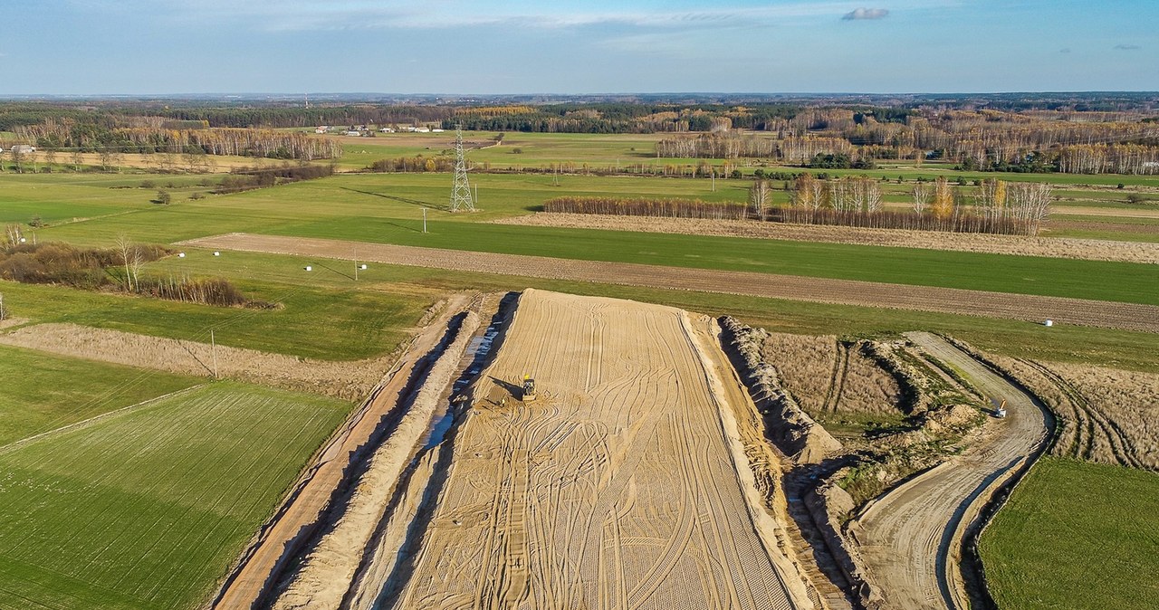 Ruszają prace na brakującym odcinku A2 /GDDKiA