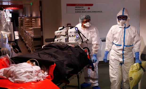 Ruszają testy szczepionki Moderny na małych dzieciach. W czwartek zalecenia EMA ws. preparatu AstryZeneki [RAPORT DNIA 16.03]