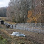 Ruszyła budowa tymczasowej zapory na granicy z Rosją