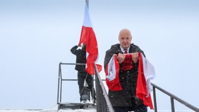 Ruszyła nowa inicjatywa prezydenta Nawrockiego. "Znak szacunku dla barw i wspólnoty"