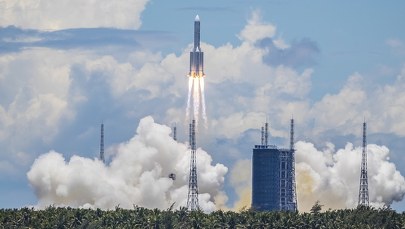 ​Ruszyła pierwsza chińska misja na Marsa. Łazik spędzi na Czerwonej Planecie 90 dni