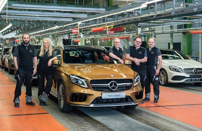 Ruszyła produkcja Mercedesa GLA po liftingu /Informacja prasowa