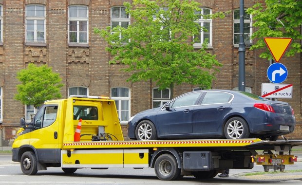 Ruszyły licytacje aut odebranych pijanym kierowcom. Ceny kuszą, ale uwaga na pułapki
