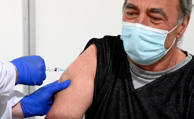 Ruszyły zapisy dla 54-latków na szczepienia przeciw Covid-19