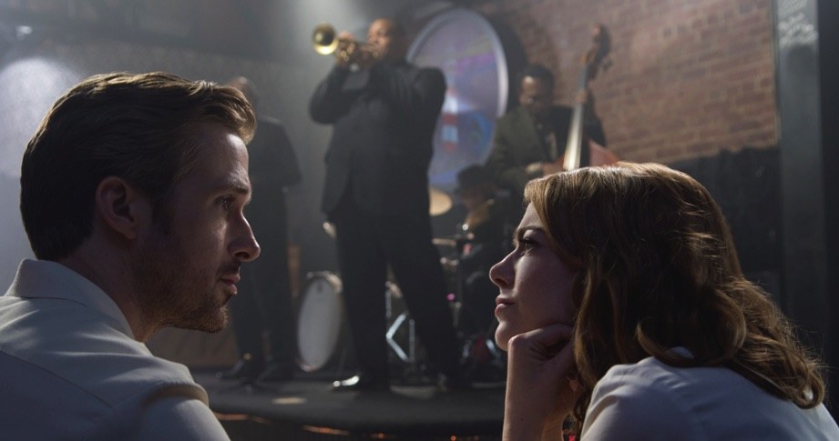 Ryan Gosling i Emma Stone w nagrodzonym sześcioma Oscarami filmie "La La Land" /materiały prasowe