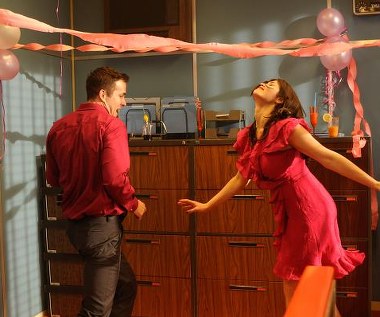 Ryan Reynolds i Gemma Arterton w scenie z filmu "Głosy"