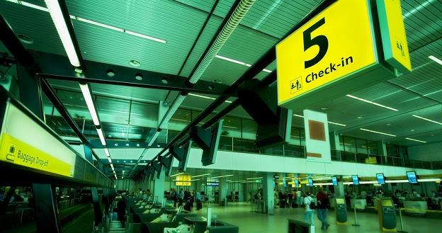 Ryanair od 1 listopada zmienia zasady przewozu bagażu /poboczem.pl