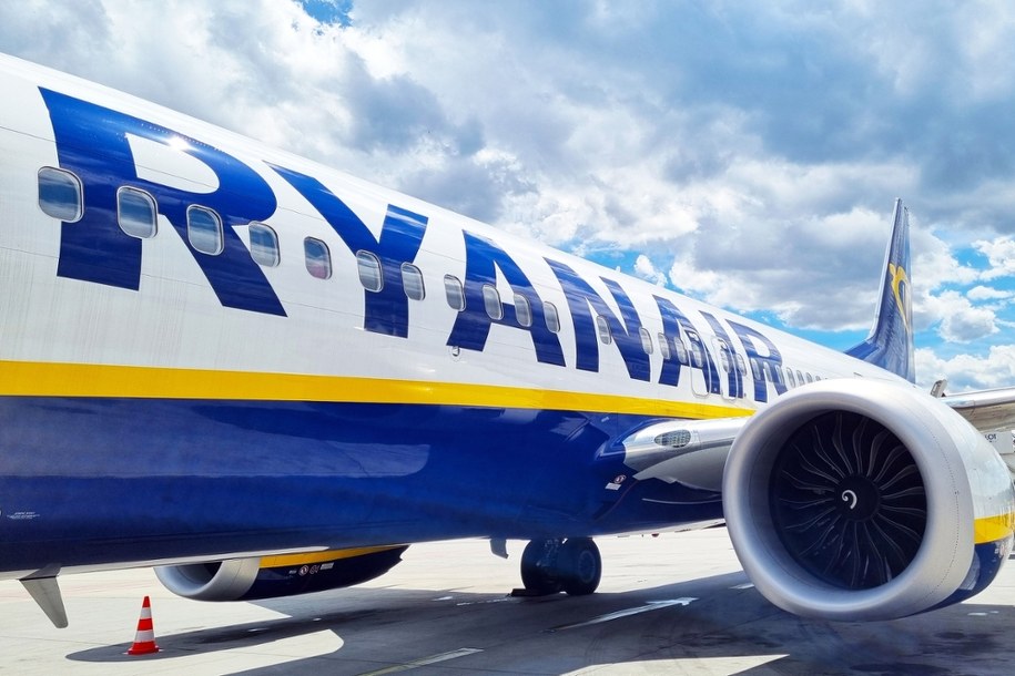 Ryanair odwołuje loty dla 30 000 pasażerów /Shutterstock