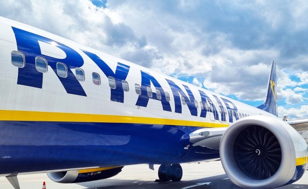 Ryanair odwołuje setki lotów, 100 000 pasażerów bez szans na podróż 