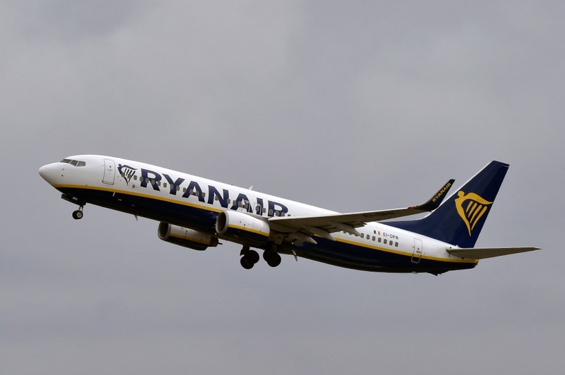 Ryanair rozszerza współpracę z Vodafone /PASCAL PAVANI /AFP