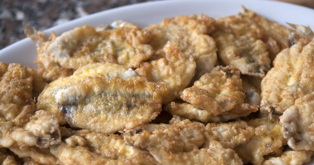 Rybną przekąskę robili nasi dziadkowie. Przepis jest prosty. / salvo /123RF/PICSEL