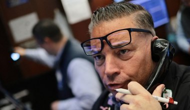 Rynek czeka na rozwój sytuacji. Wojna dyktuje warunki