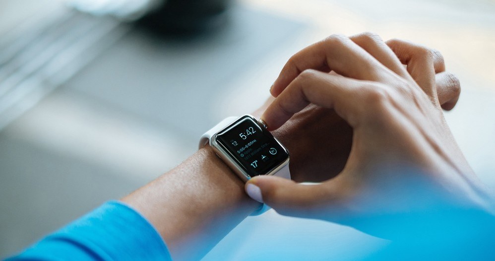 Rynek inteligentnych zegarków rośnie jak na drożdżach. To dobre wieści /Geekweek