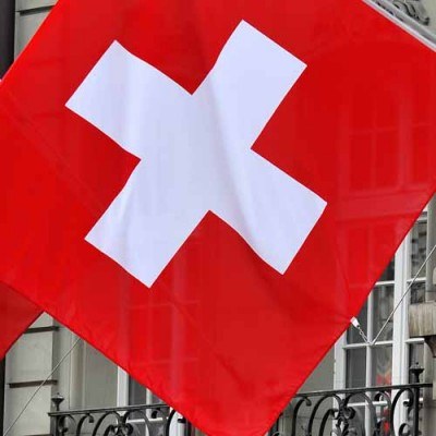 Rynek na pewno przetestuje postanowienie Narodowego Banku Szwajcarii /AFP