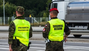 Rynek pracy się zmienił, mundur walczy o pracownika. Kuszą dodatki i emerytury