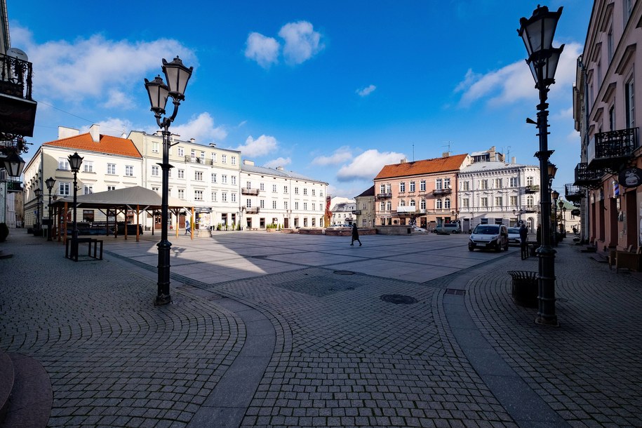 Rynek w Piotrkowie Trybunalskim /	Archiwum Kalbar /PAP