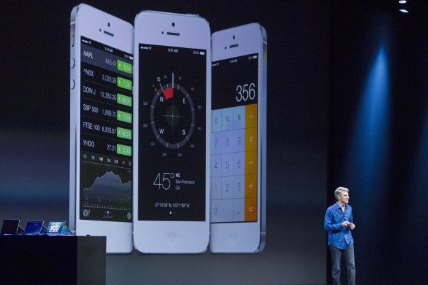 Rynkowy debiut iOS 7 wraz z kolejnym iPhonem /AFP