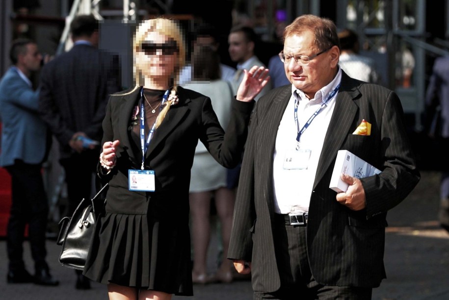 Ryszard Kalisz z żoną Dominiką / 	Grzegorz Momot    /PAP