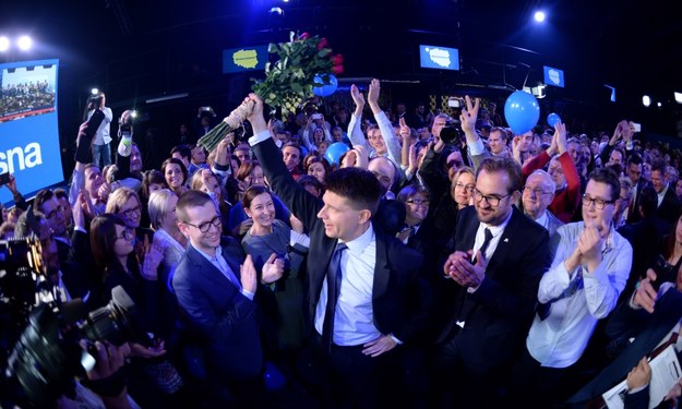 Ryszard Petru podczas wieczoru wyborczego Nowoczesnej /PAP/Jacek Turczyk /PAP