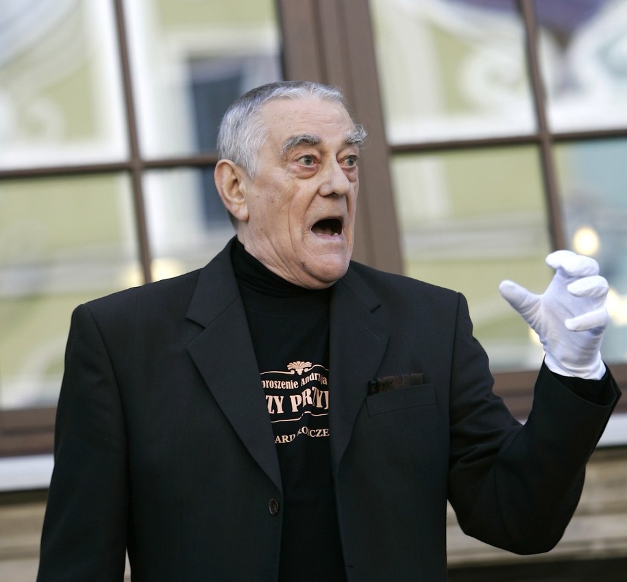 Ryszard Ronczewski / 	Adam Warżawa    /PAP