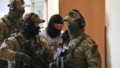 "Rz": "Masa" korumpował policjanta wręczając "niecodzienne" łapówki