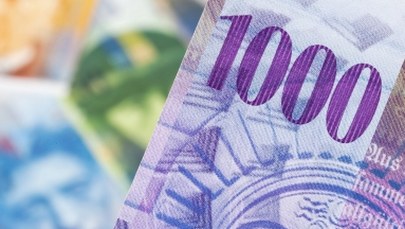 "Rz": Prezydencki projekt ustawy frankowej zakłada zwrot spreadów