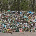 "Rz": Śmieci bez należytej kontroli. Raport NIK nie pozostawia złudzeń