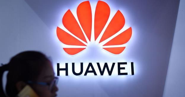 Rząd Australii wykluczył koncern Huawei z prac nad siecią 5G /AFP