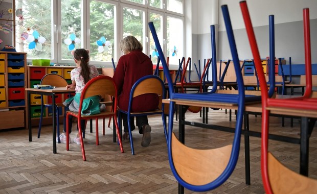 Rząd chce wziąć nauczycieli "na przeczekanie". Nie planuje wychodzić z nową ofertą