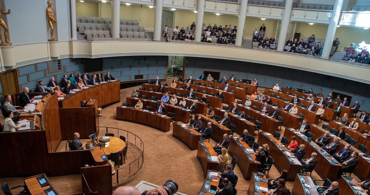 Rząd Finlandii ogłosił, że zdecydował się ubiegać o członkostwo w NATO 