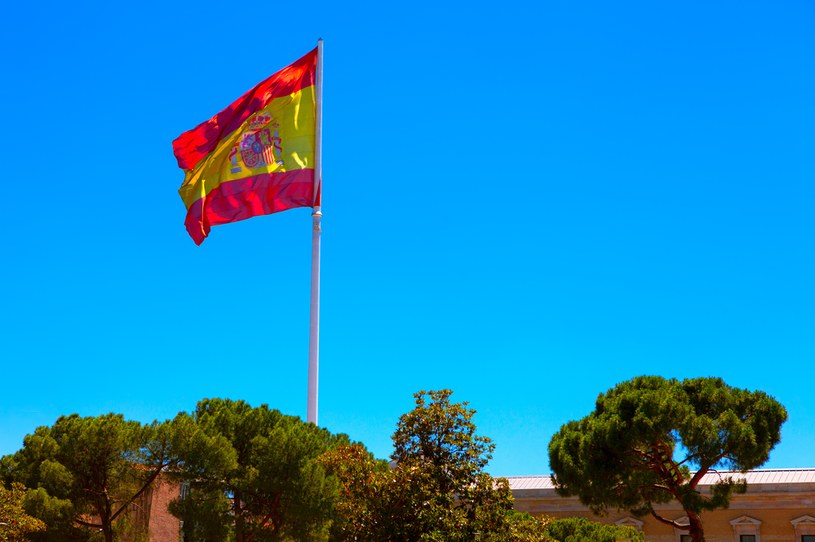 Rząd Hiszpanii zatwierdził nowy pakiet działań antykryzysowych o wartości 10 mld euro /123RF/PICSEL